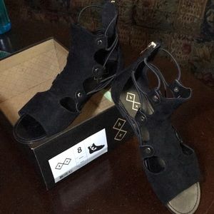 Black A+ Aurora sandals